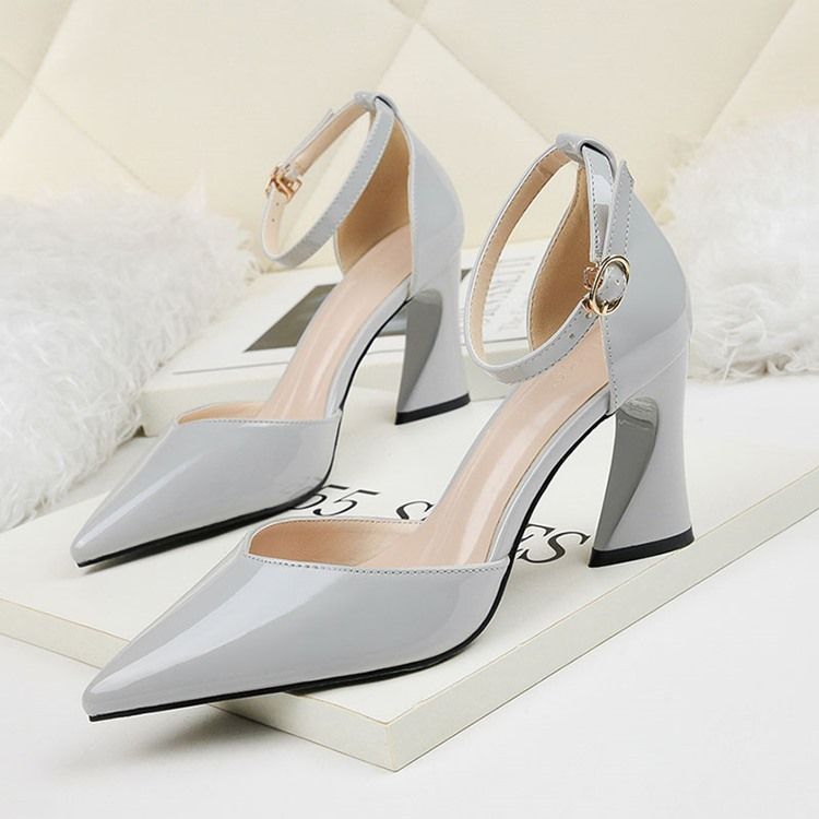 Pu Pointed Toe Chunky Heel Buckle Damskie CZółenka