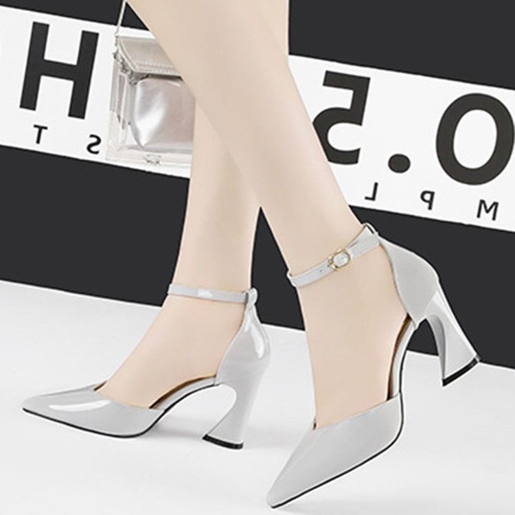 Pu Pointed Toe Chunky Heel Buckle Damskie CZółenka