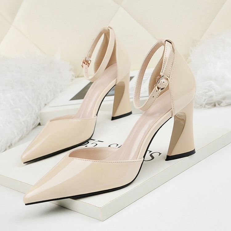 Pu Pointed Toe Chunky Heel Buckle Damskie CZółenka