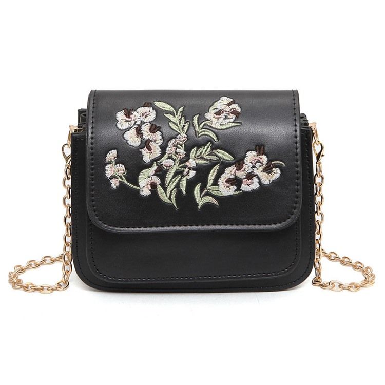 Wielowarstwowa Torba Crossbody Z Haftem Na Wszystkie Mecze